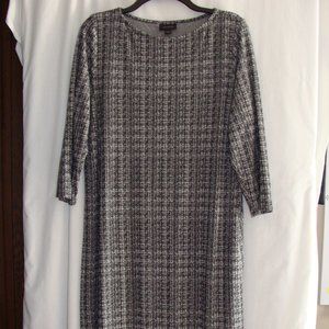 J.JILL Black & Gray 3/4 Sleeve "WEAREVER" Stretch Knit DRESS Sz MEDIUM